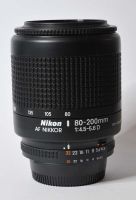 NIKON AF 80-200 f 1:4.5-5.6